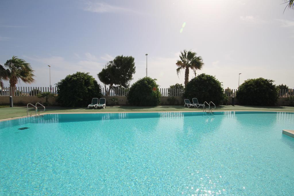 Apartment El Medano Sunrises Exterior photo
